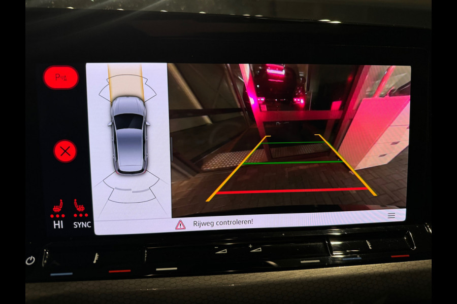 Volkswagen Golf 2.0 TSI GTI Clubsport Pano|H/K|HuD|IQ|Keyless