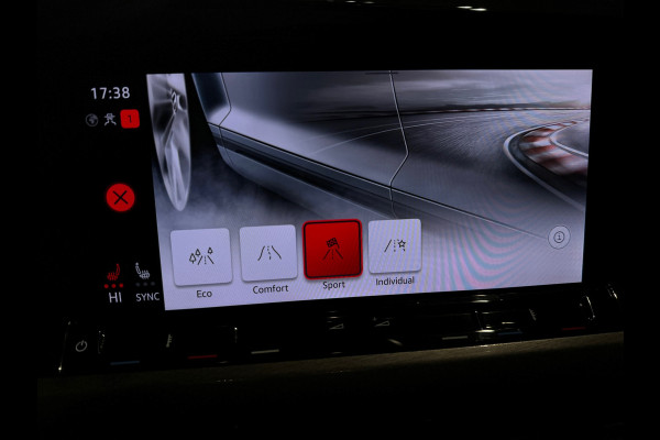 Volkswagen Golf 2.0 TSI GTI Clubsport Pano|H/K|HuD|IQ|Keyless