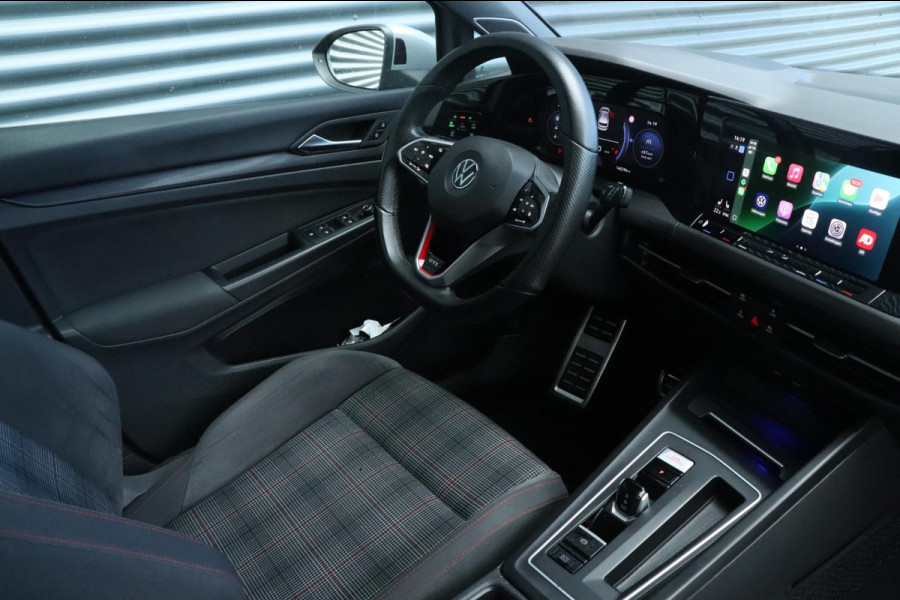 Volkswagen Golf 2.0 TSI GTI | PANO - HUD - IQ.LIGHT - HARMAN KARDON - VOL!