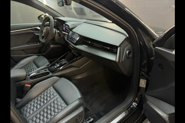 Audi RS3 Limousine 2.5 TFSI quattro Pano|B&O|HuD|Alcantara