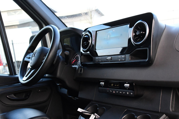 Mercedes-Benz Sprinter 317 1.9 CDI L2H2 RWD PB Edition Camera, Cruise, Carplay, 10,5'' Mbux, 3500kg Trekhaak, Stoelverwarming, 170pk, Automaat, Uniek!