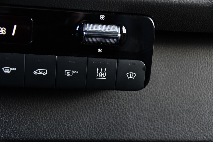 Mercedes-Benz Sprinter 317 1.9 CDI L2H2 RWD PB Edition Camera, Cruise, Carplay, 10,5'' Mbux, 3500kg Trekhaak, Stoelverwarming, 170pk, Automaat, Uniek!