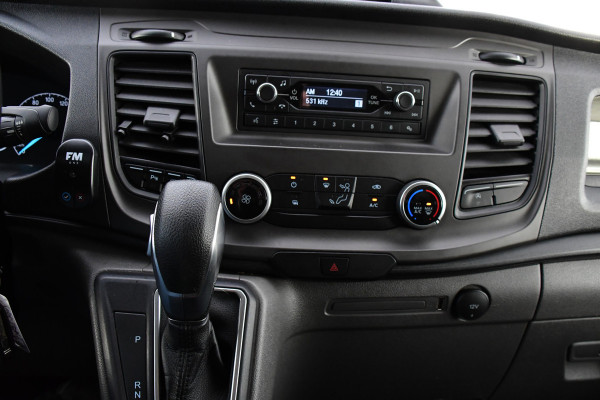 Ford Transit 350 2.0 TDCI L2H2 PB Edition Cruise, Sensoren, 130pk, Automaat, Trekhaak, Airco, Radio, Uniek!