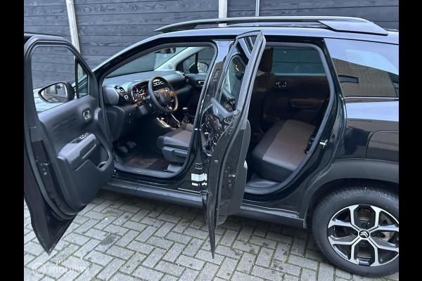 Citroën C3 Aircross 1.2 PureTech Plus 110 PK / FM NAV / 16" / Privacy glass / Carplay