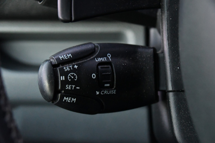 Opel Vivaro 2.0 CDTI L3H1 PB Edition 360 Camera, Cruise, Carplay, 122pk, Automaat, Multimedia, Trekhaak, NAVI, Leder, Uniek!