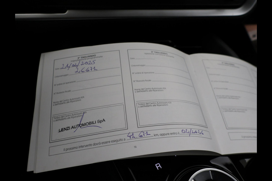 Kia Sportage 1.6 T-GDi HYBRID 230 PK AUT. + ADAPTIVE CRUISE | CAMERA | BREEDBEELD CARPLAY / ANDROID AUTO