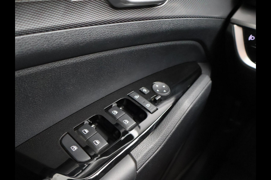 Kia Sportage 1.6 T-GDi HYBRID 230 PK AUT. + ADAPTIVE CRUISE | CAMERA | BREEDBEELD CARPLAY / ANDROID AUTO