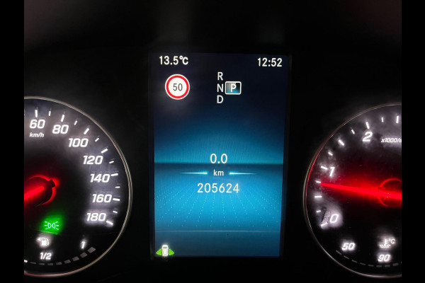 Mercedes-Benz Sprinter Automaat 211 2.2 CDI L2H2 3Persoons, Imperiaal + Trap, Kast, M-BUX, Trekhaak, RIJKLAARPRIJS! NETTE BUS!