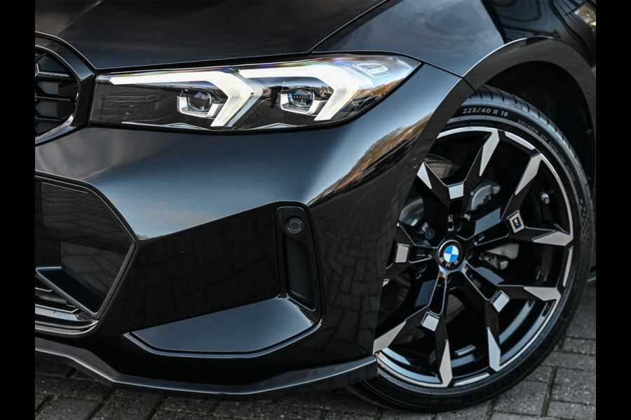 BMW 3 Serie Touring 330e xDrive · M sport · Accu 19,5kWh · Trekhaak · Panoramadak · Active Cruise · Camera · Ambiance interieur ·