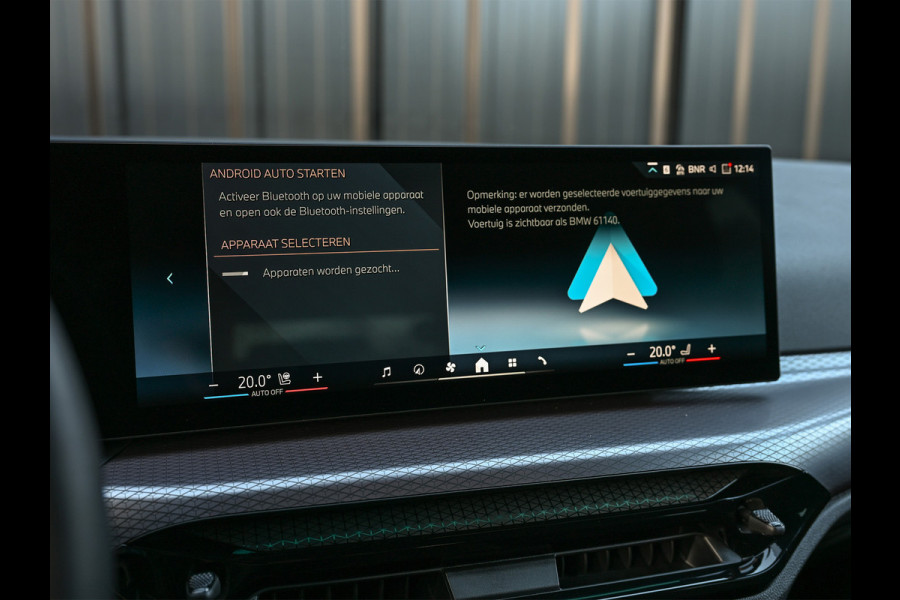 BMW 3 Serie Touring 330e xDrive · M sport · Accu 19,5kWh · Trekhaak · Active Cruise · Hifi audio · Camera · Ambiance interieur · Full Stylin