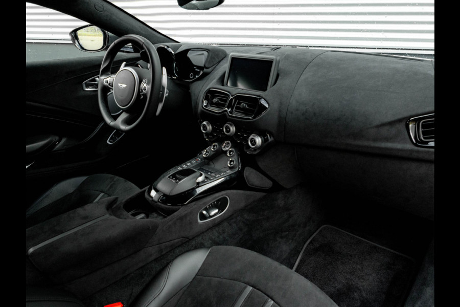 Aston Martin Vantage 4.0 V8 - 5.305km! - Dealer Maintenance