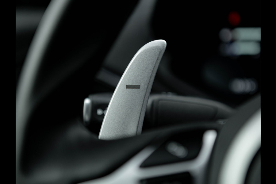 Aston Martin Vantage 4.0 V8 - 5.305km! - Dealer Maintenance