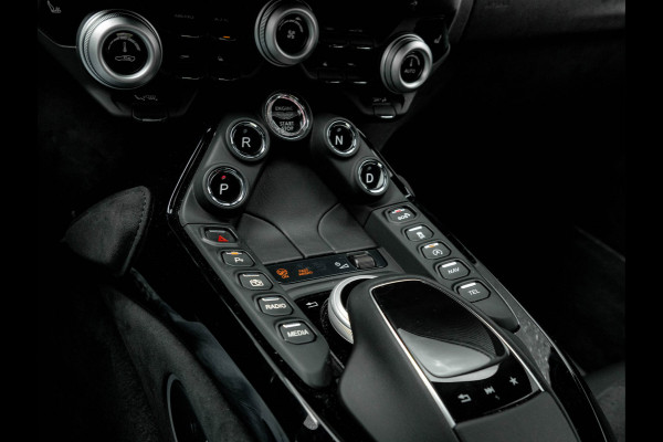 Aston Martin Vantage 4.0 V8 - 5.305km! - Dealer Maintenance