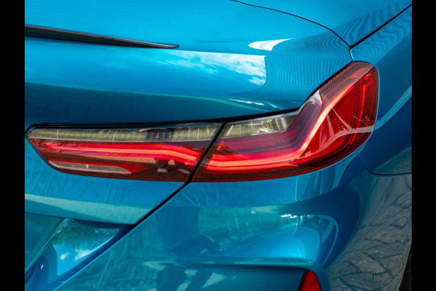 BMW 8 Serie M8 Competition Cabrio - Individual "Atlantisblue metallic" - Carbon Brakes