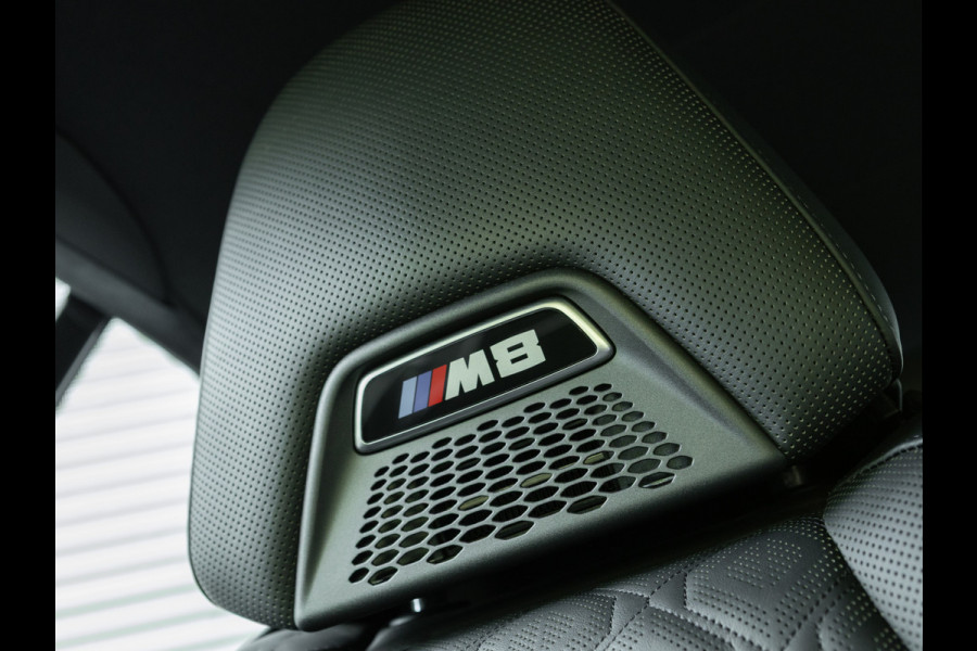 BMW 8 Serie M8 Competition Cabrio - Individual "Atlantisblue metallic" - Carbon Brakes