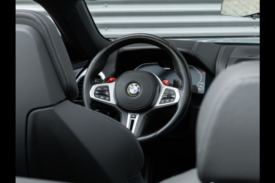 BMW 8 Serie M8 Competition Cabrio - Individual "Atlantisblue metallic" - Carbon Brakes