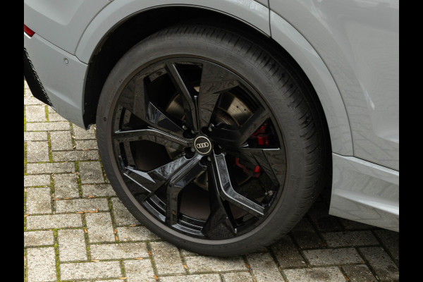 Audi Q8 4.0 TFSI RS Q8 quattro - Pano - Matrix LED - Bang & Olufsen - Trekhaak