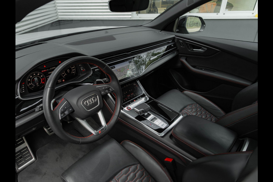 Audi Q8 4.0 TFSI RS Q8 quattro - Pano - Matrix LED - Bang & Olufsen - Trekhaak