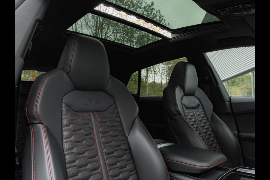 Audi Q8 4.0 TFSI RS Q8 quattro - Pano - Matrix LED - Bang & Olufsen - Trekhaak