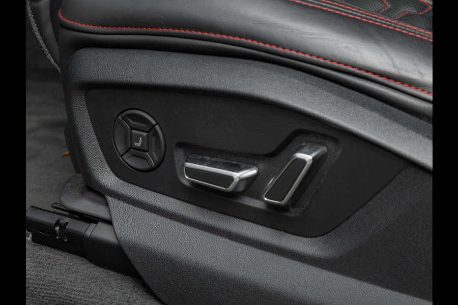 Audi Q8 4.0 TFSI RS Q8 quattro - Pano - Matrix LED - Bang & Olufsen - Trekhaak