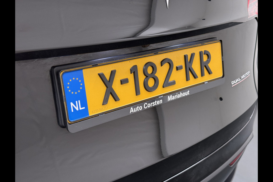 Tesla Model Y Performance 535pk AWD 75kWhWarmtepomp Panoramadak Navi Ecc Leder Lmv 21" SOH 95% Keyless Led Elek.Achterklep Memory Stoel+Stuurverwarming AMD-Ryzen­™-Processor 1e Eigenaar Origineel Nederlandse Auto fabrieksgarantie tot 14-12-2027 Batterij en Motorgarantie tot 14-12-2031/192.000km