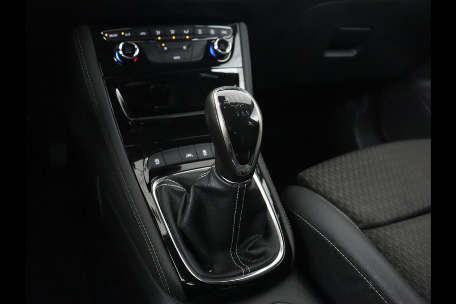 Opel Astra 1.4 Turbo Innovation | Navigatie | Camera | Carplay | Keyless | Full-LED | Climate control | PDC | Cruise control | Dodehoek detectie