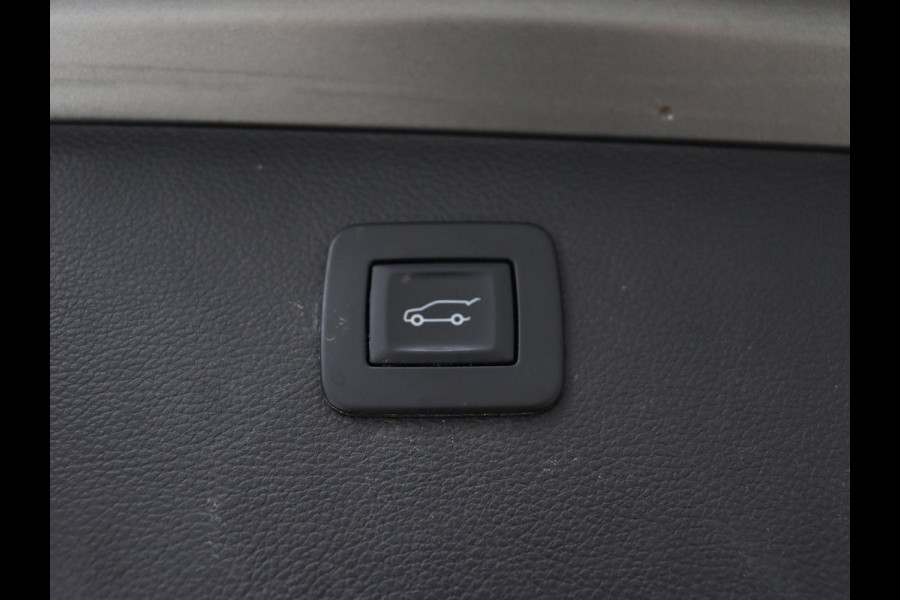 Opel Astra 1.4 Turbo Innovation | Navigatie | Camera | Carplay | Keyless | Full-LED | Climate control | PDC | Cruise control | Dodehoek detectie