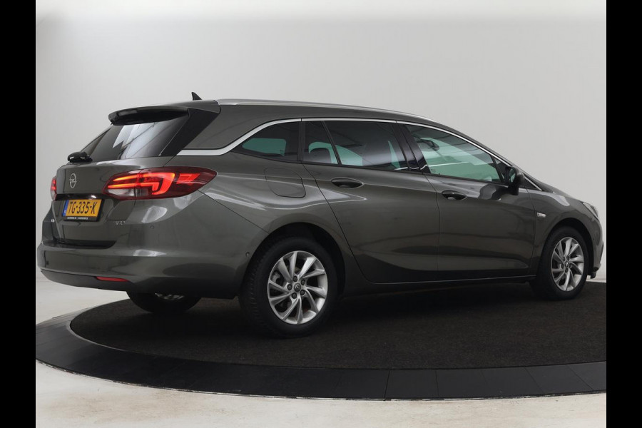 Opel Astra 1.4 Turbo Innovation | Navigatie | Camera | Carplay | Keyless | Full-LED | Climate control | PDC | Cruise control | Dodehoek detectie