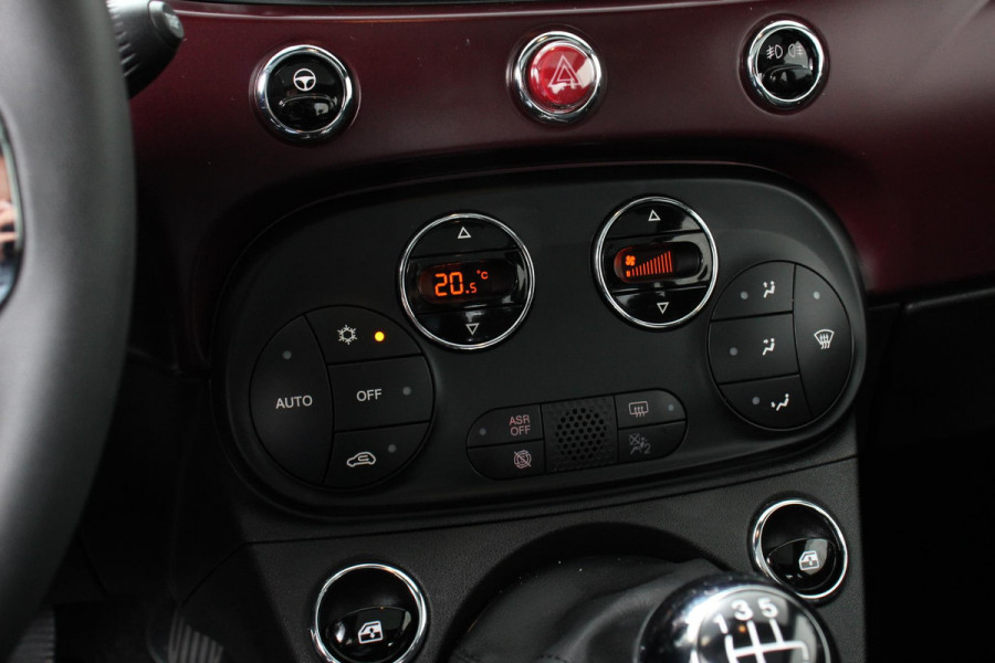 Fiat 500 1.2 Lounge | Lederen Bekleding | Climate control | Panorama dak | Parkeer sensoren | Bluetooth | Lichtmetalen velgen