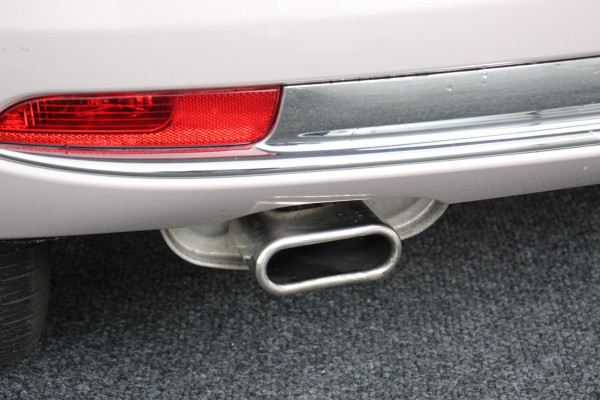 Fiat 500 1.2 Lounge | Lederen Bekleding | Climate control | Panorama dak | Parkeer sensoren | Bluetooth | Lichtmetalen velgen