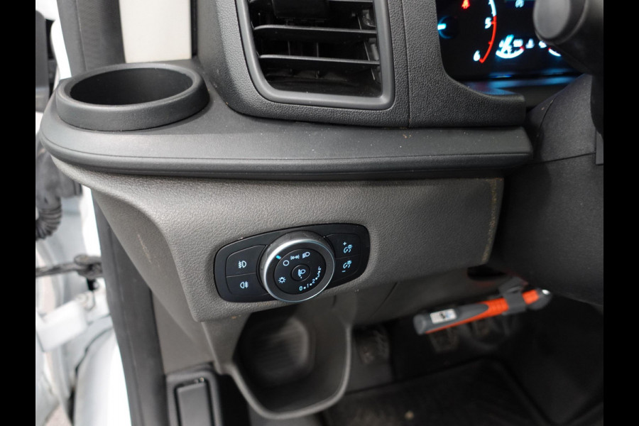 Ford Transit Custom 300 2.0 TDCI L2H1 Trend Navigatie Cruise Control Parkeersenoren Airco Camera Carplay Trekhaak