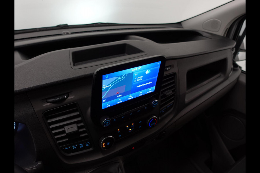 Ford Transit Custom 300 2.0 TDCI L2H1 Trend Navigatie Cruise Control Parkeersenoren Airco Camera Carplay Trekhaak