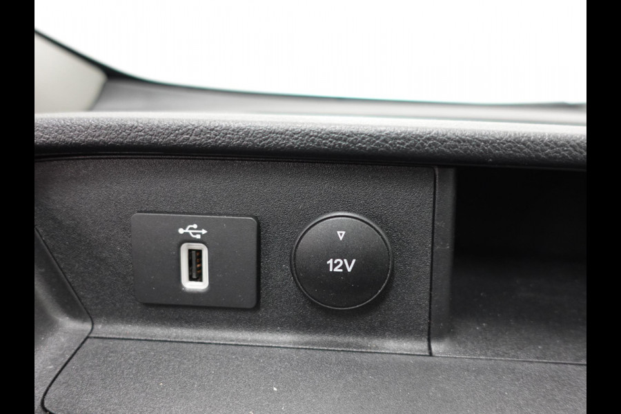 Ford Transit Custom 300 2.0 TDCI L2H1 Trend Navigatie Cruise Control Parkeersenoren Airco Camera Carplay Trekhaak