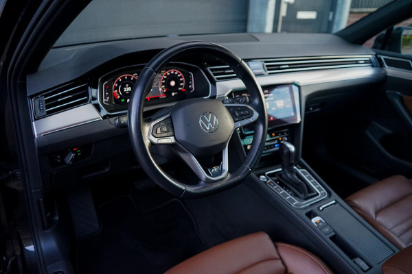 Volkswagen Passat Variant 1.5 TSI R-Line Business +