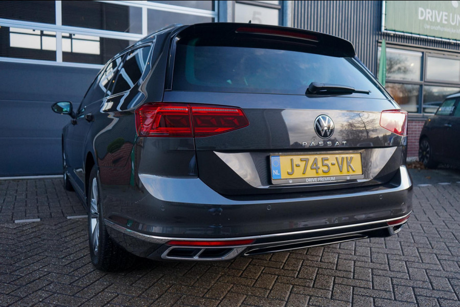 Volkswagen Passat Variant 1.5 TSI R-Line Business +