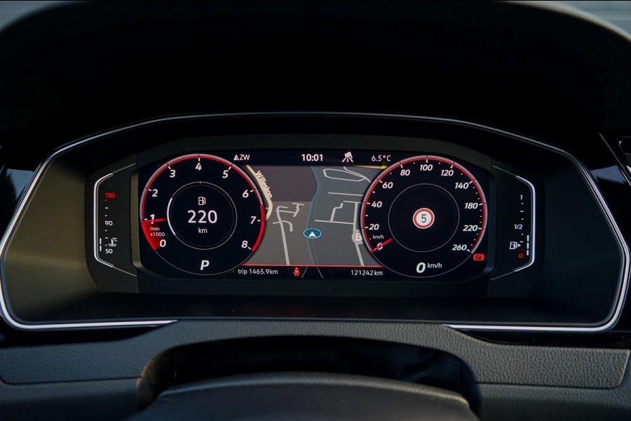 Volkswagen Passat Variant 1.5 TSI R-Line Business +