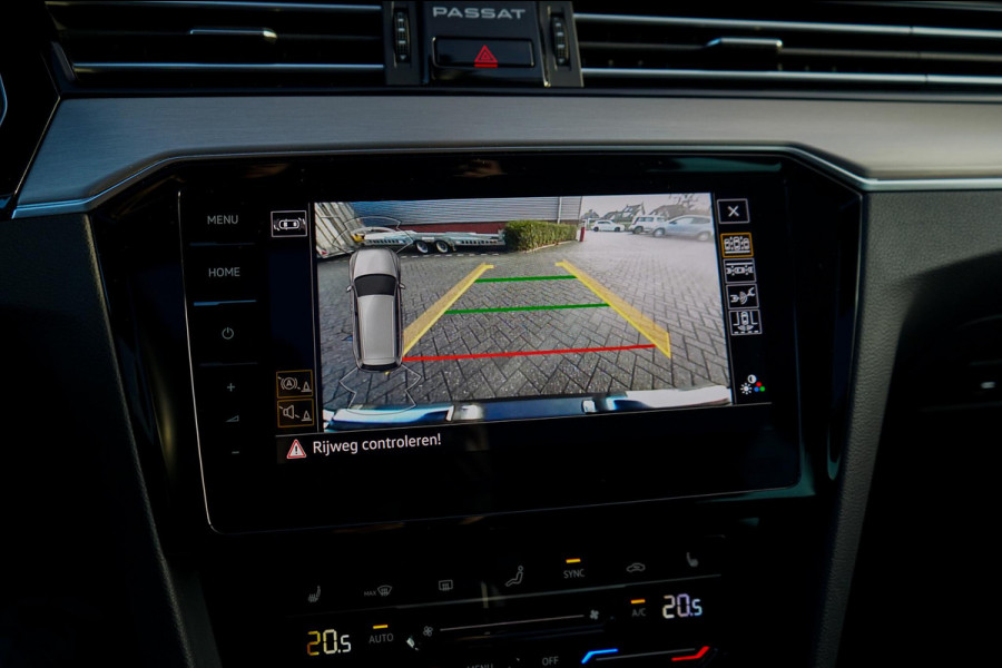 Volkswagen Passat Variant 1.5 TSI R-Line Business +