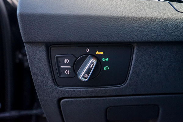 Volkswagen Passat Variant 1.5 TSI R-Line Business +