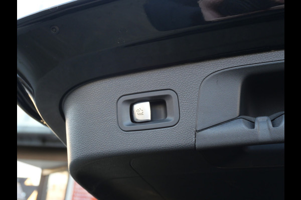 Mercedes-Benz EQC 400 4MATIC AMG 80 kWh | A.C.C | BURMESTER | DAK | TREKHAAK | BTW-AUTO