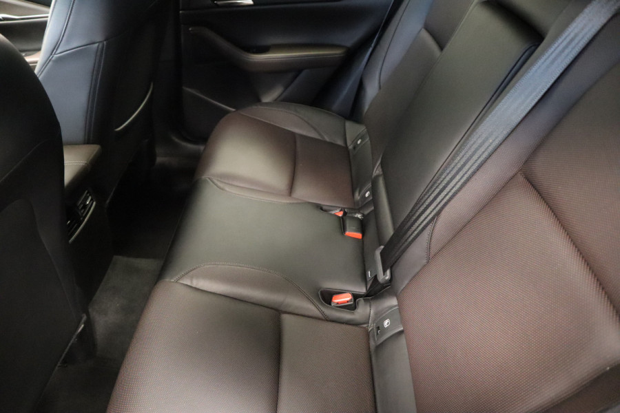 Mazda CX-30 2.0 e-SkyActiv-X M Hybrid Luxury BOSE 19'' 24 maanden garantie mogelijk (*vraag naar de voorwaarden)