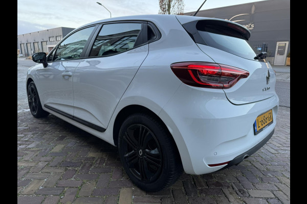Renault Clio 1.0 TCe / Navigatie / Apple CarPlay - Android / 1e Eigenaar / ALL-Season banden / Cruise Control / PDC met optische w