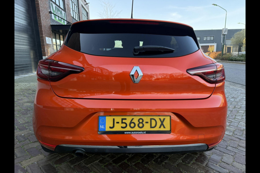 Renault Clio 1.0 TCe Intens / 101 PK / NAVI + Style Pakket / ALL-Season banden / Renault dealer onderhouden / NED-Clio / 1e Eigena