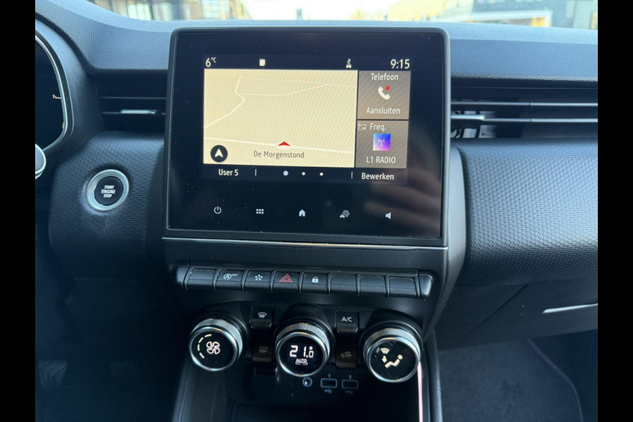 Renault Clio 1.0 TCe Intens / 101 PK / NAVI + Style Pakket / ALL-Season banden / Renault dealer onderhouden / NED-Clio / 1e Eigena