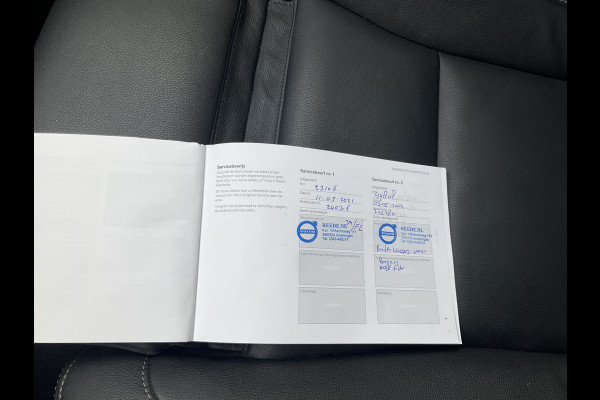 Volvo XC40 1.5 T5 262pk PHEV Twin Engine Inscription Leer Stoel/Stuurverw Carplay Led Voll.Onderhouden!