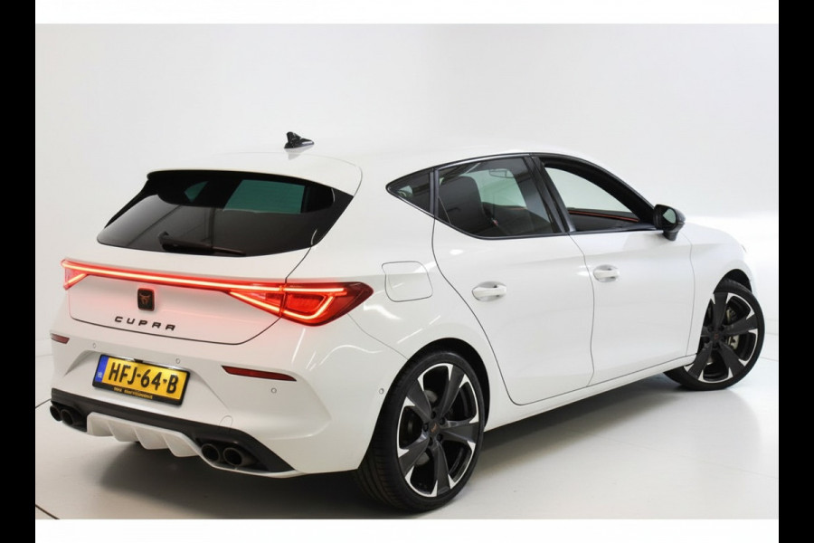 CUPRA Leon 2.0 TSI VZ 300PK DSG PERFORMANCE,SFEER CAMERA/LEDER/BEATS-AUDIO