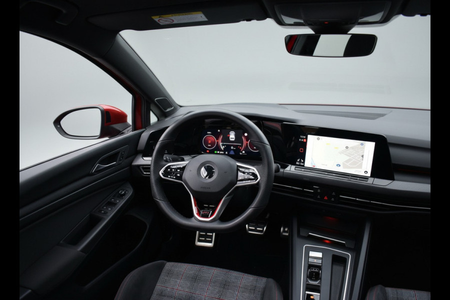 Volkswagen Golf GTI 2.0 TSI 245PK DSG GTI-SPORT HEAD UP HARMANN-KARDON/IQ-LIGHT/PANORAMADAK