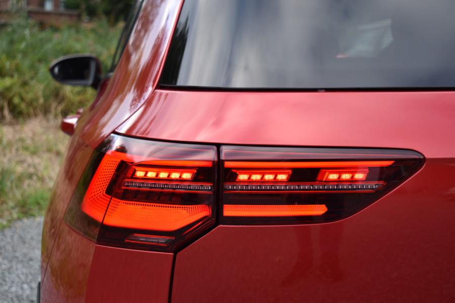 Volkswagen Golf GTI 2.0 TSI 245PK DSG GTI-SPORT HEAD UP HARMANN-KARDON/IQ-LIGHT/PANORAMADAK