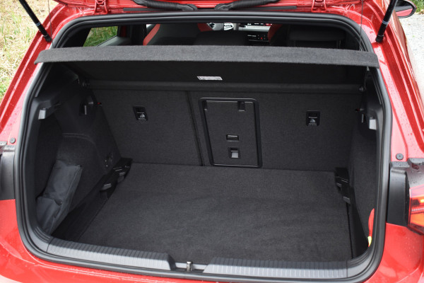 Volkswagen Golf GTI 2.0 TSI 245PK DSG GTI-SPORT HEAD UP HARMANN-KARDON/IQ-LIGHT/PANORAMADAK