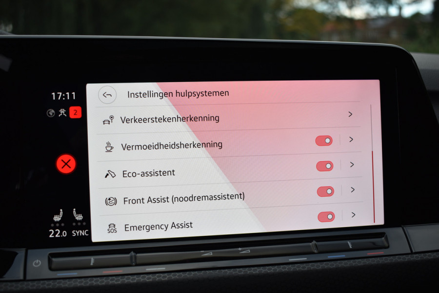 Volkswagen Golf GTI 2.0 TSI 245PK DSG GTI-SPORT HEAD UP HARMANN-KARDON/IQ-LIGHT/PANORAMADAK