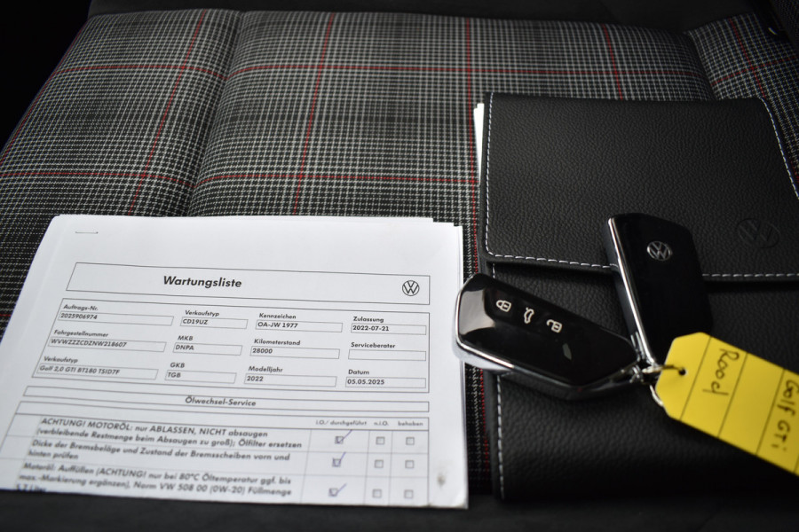 Volkswagen Golf GTI 2.0 TSI 245PK DSG GTI-SPORT HEAD UP HARMANN-KARDON/IQ-LIGHT/PANORAMADAK